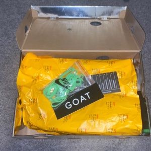Off White Green Strike Sneakers size 8.5